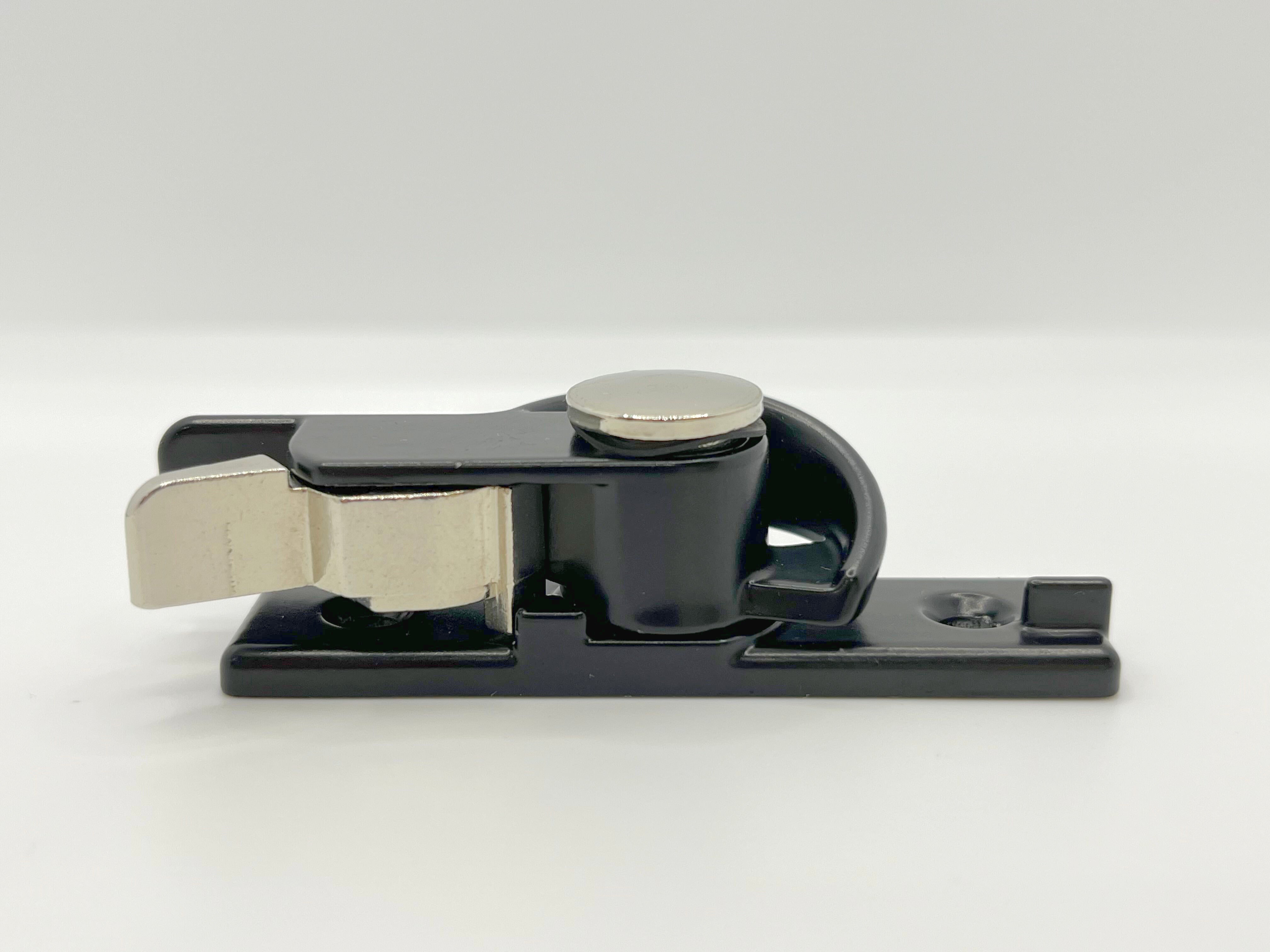 Double-hung Cam Catch with Snib and Keeper - Non Keyed
