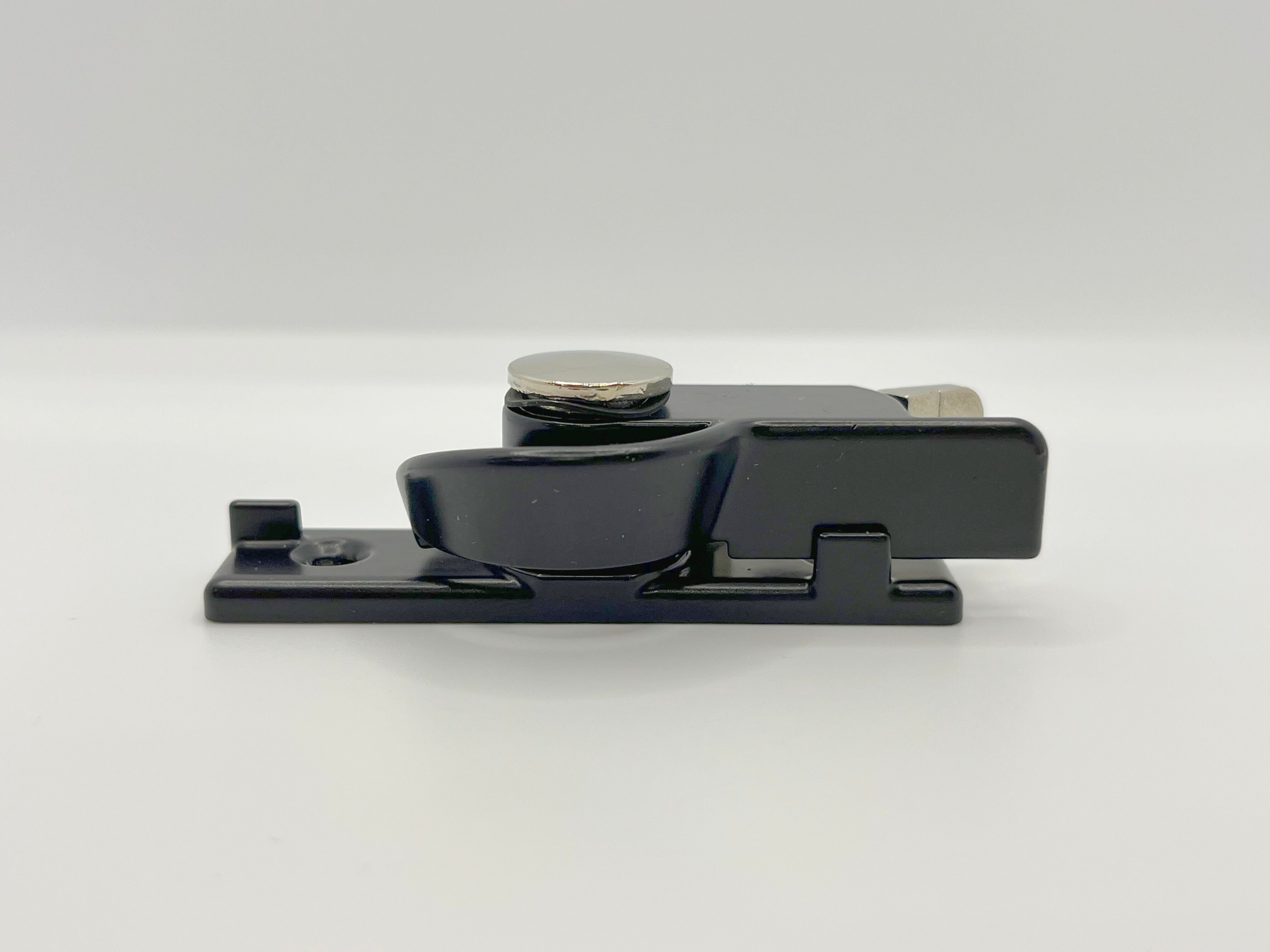 Double-hung Cam Catch with Snib and Keeper - Non Keyed
