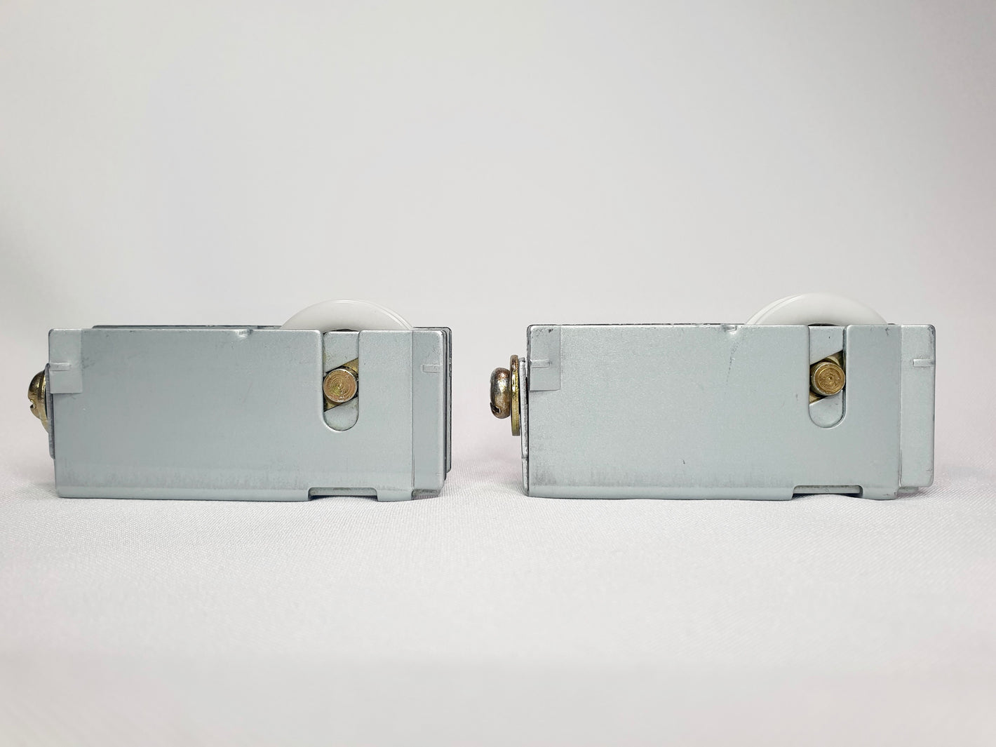 Universal Sliding Door Rollers - Same Profile as DR141/26